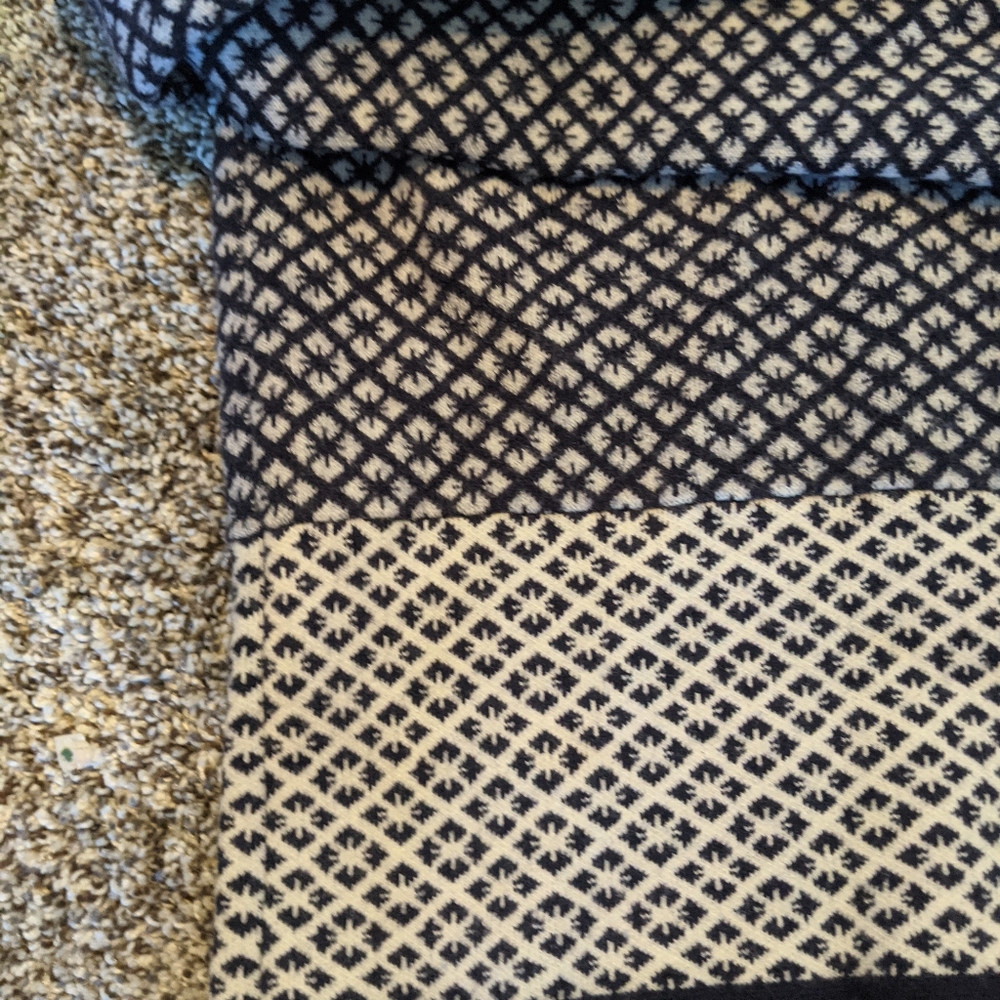 Patterned turtle neck - Picture 3 of 5